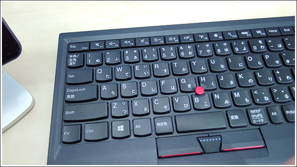 ThinkPad ワイヤレスBluetooth キーボード